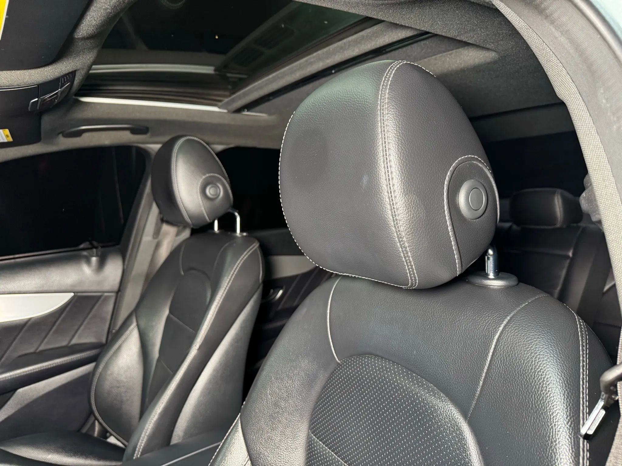 Used 2018 Mercedes-Benz C 300 Sedan image 32