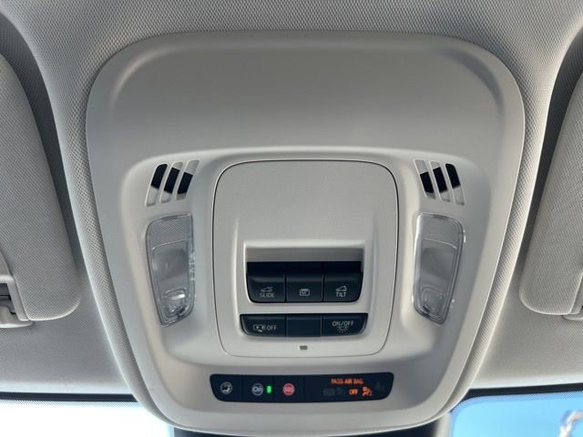 New 2025 Buick Envision Sport Touring image 30