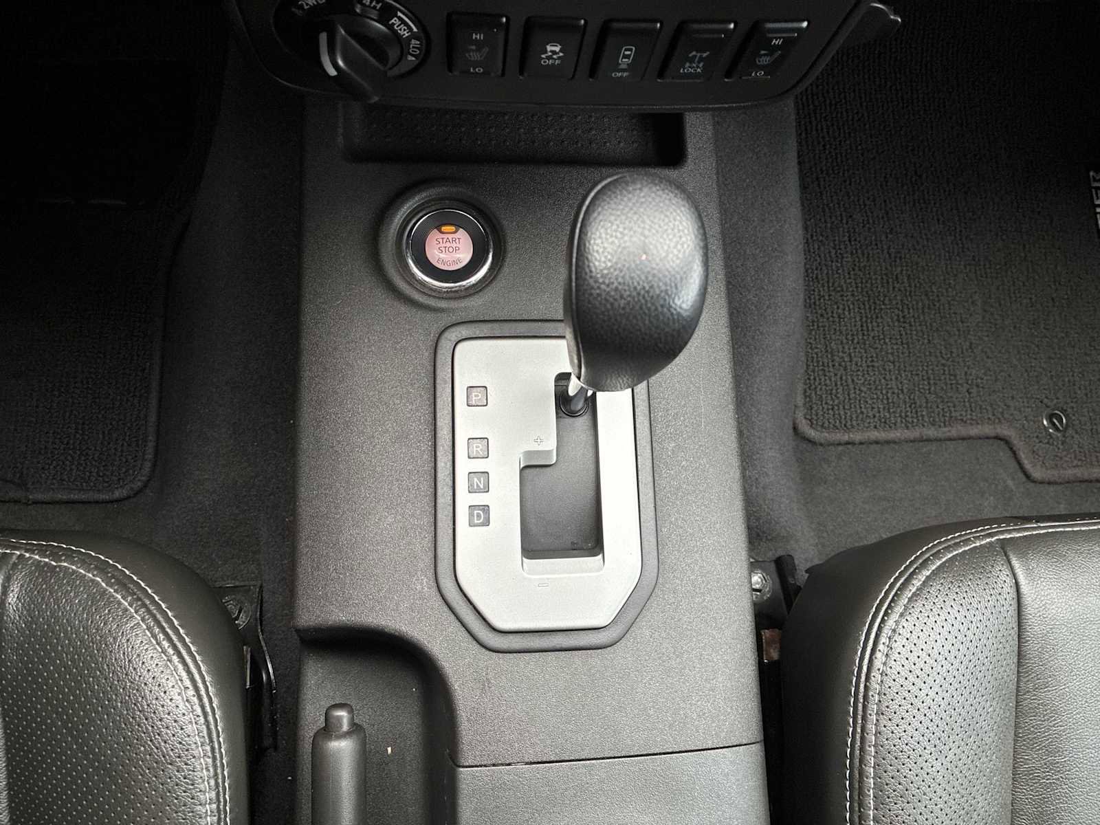 Used 2020 Nissan Frontier PRO-4X w/ Pro-4x Utility Package image 22