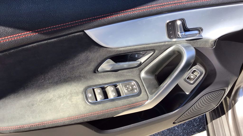 Used 2023 Mercedes-Benz CLA 35 AMG 4MATIC image 15