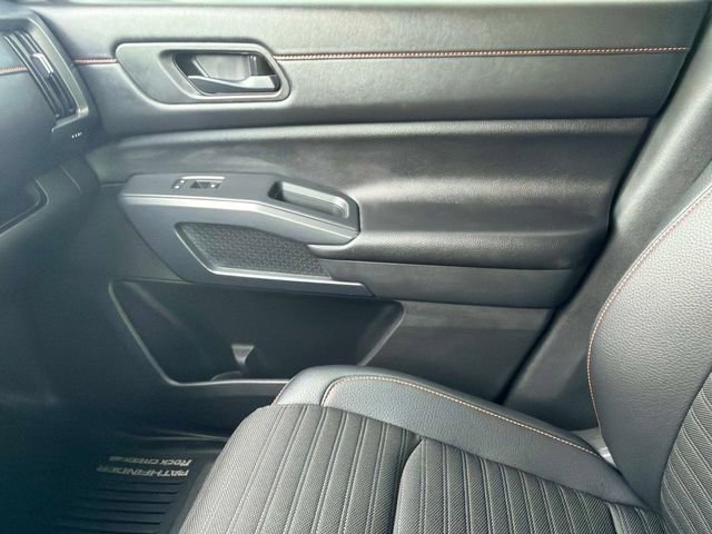 Used 2025 Nissan Pathfinder Rock Creek AWD/4WD image 22