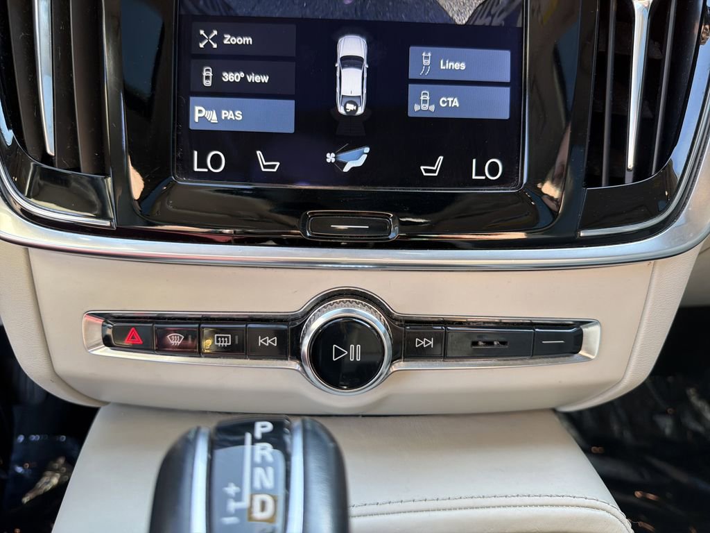 Used 2017 Volvo S90 T6 Inscription w/ Vision Package AWD/4WD image 26