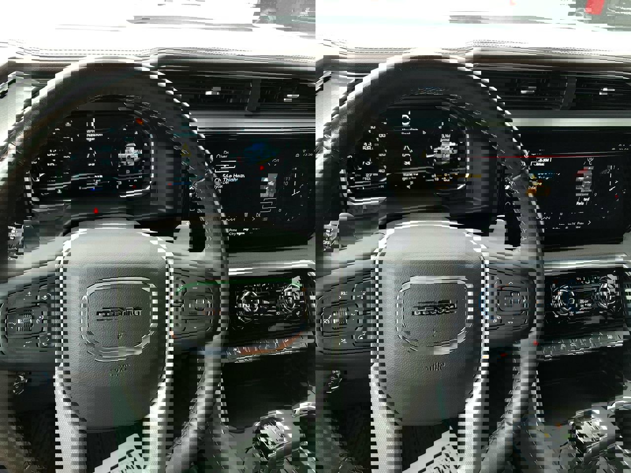 Used 2023 GMC Sierra 1500 Denali w/ Denali Reserve Package image 15