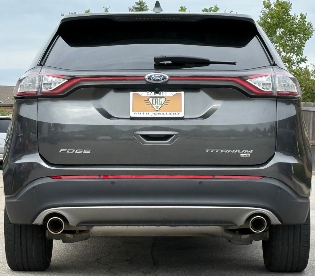 Used 2018 Ford Edge Titanium w/ Technology Package AWD/4WD image 3
