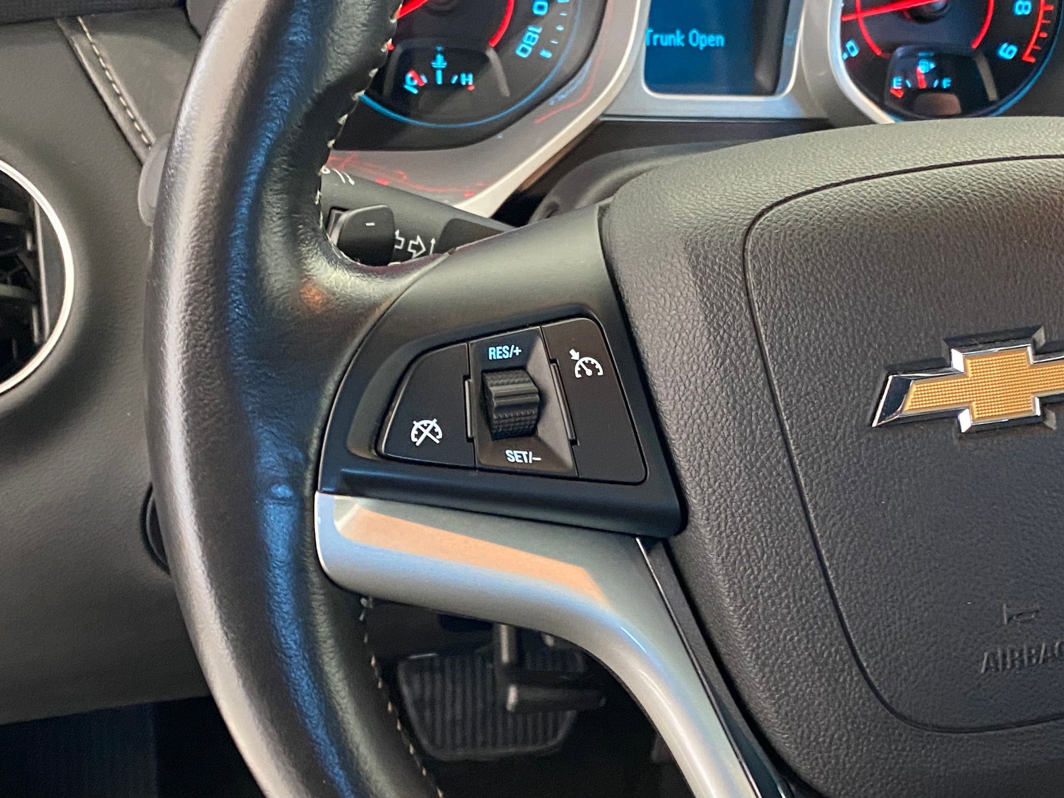 Used 2014 Chevrolet Camaro SS image 15