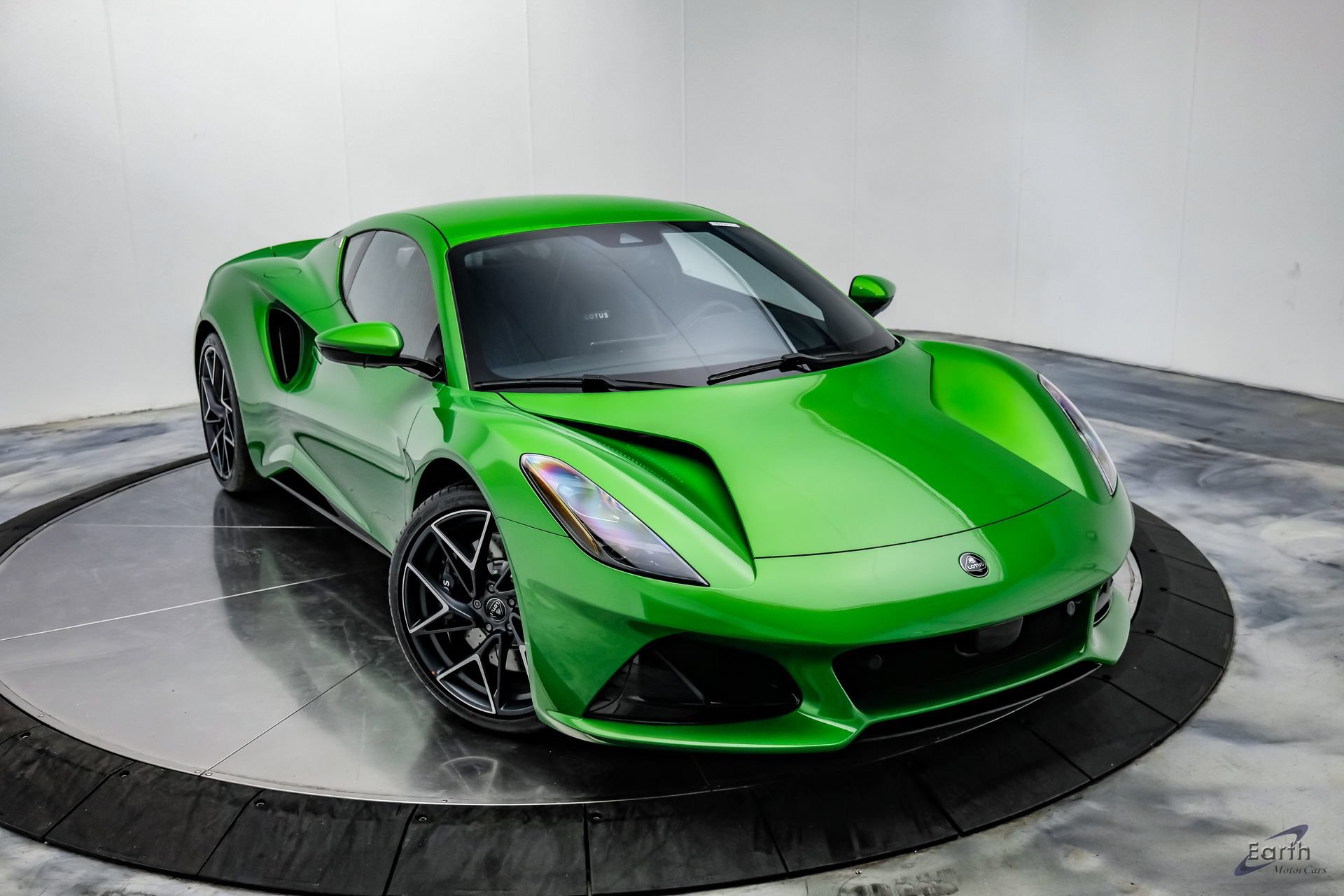 New 2026 Lotus Emira SE RWD image 31