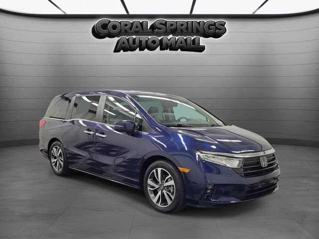 Used 2023 Honda Odyssey Touring image 1