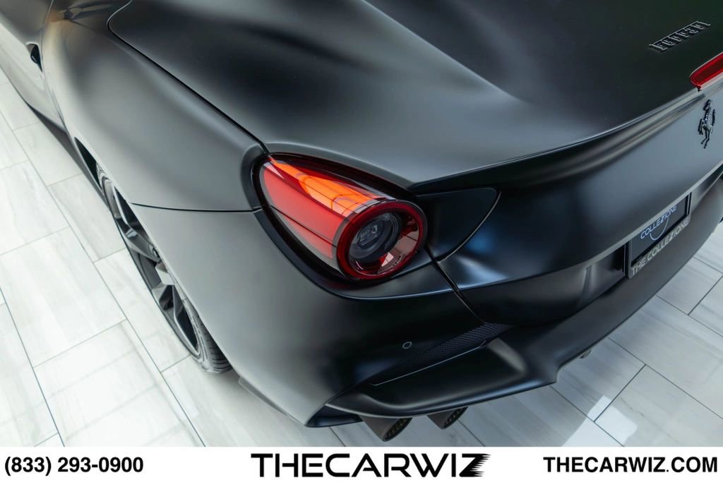 Used 2022 Ferrari Portofino M RWD image 16