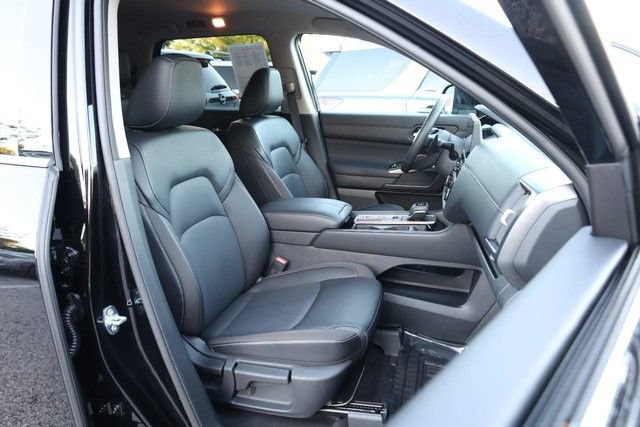 Certified 2026 Nissan Pathfinder SL FWD image 28