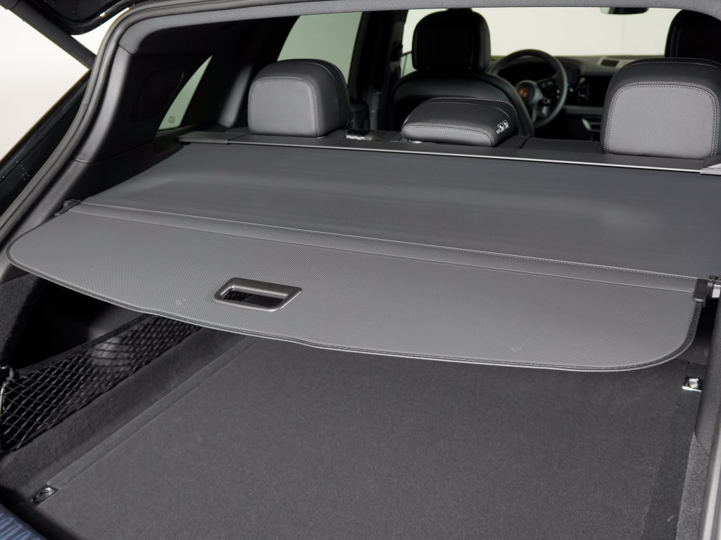 New 2026 Porsche Cayenne AWD/4WD image 39