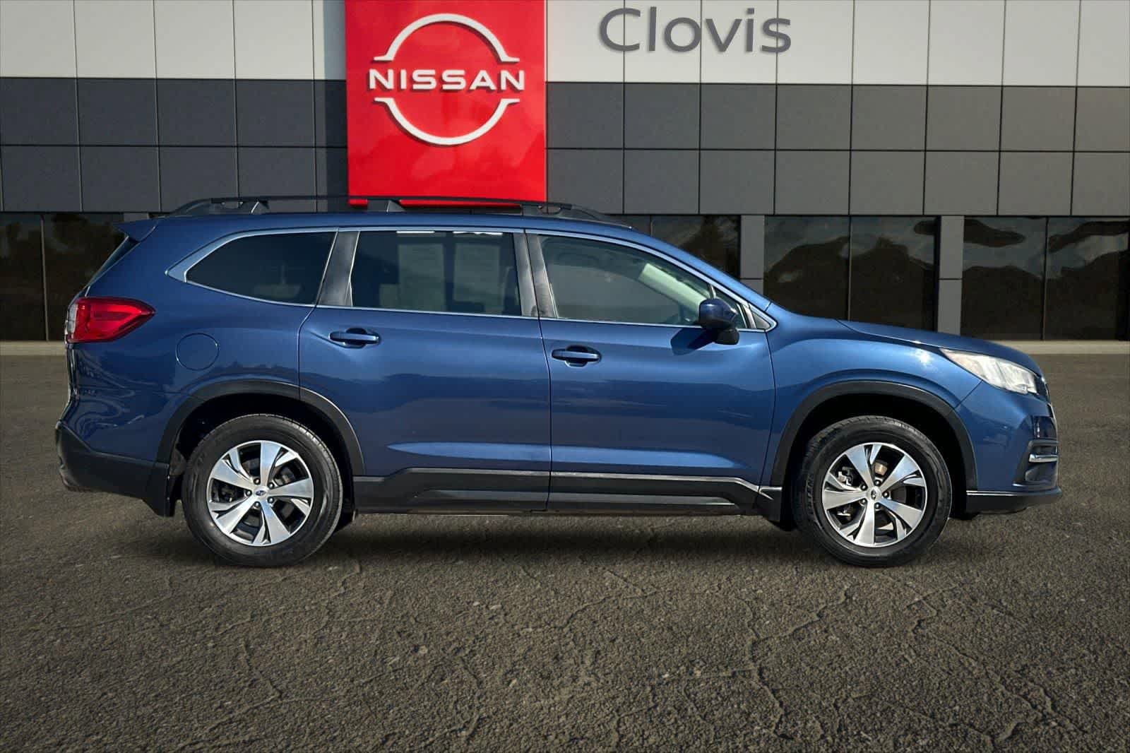 Used 2019 Subaru Ascent Premium w/ Popular Package #2A AWD/4WD image 9