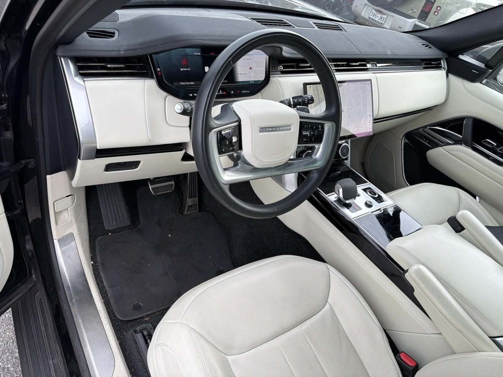 Used 2023 Land Rover Range Rover SE AWD/4WD image 18