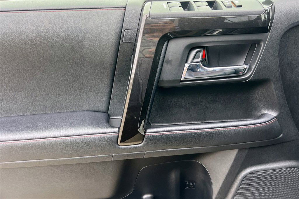 Used 2021 Toyota 4Runner Venture w/ Moonroof Package image 13