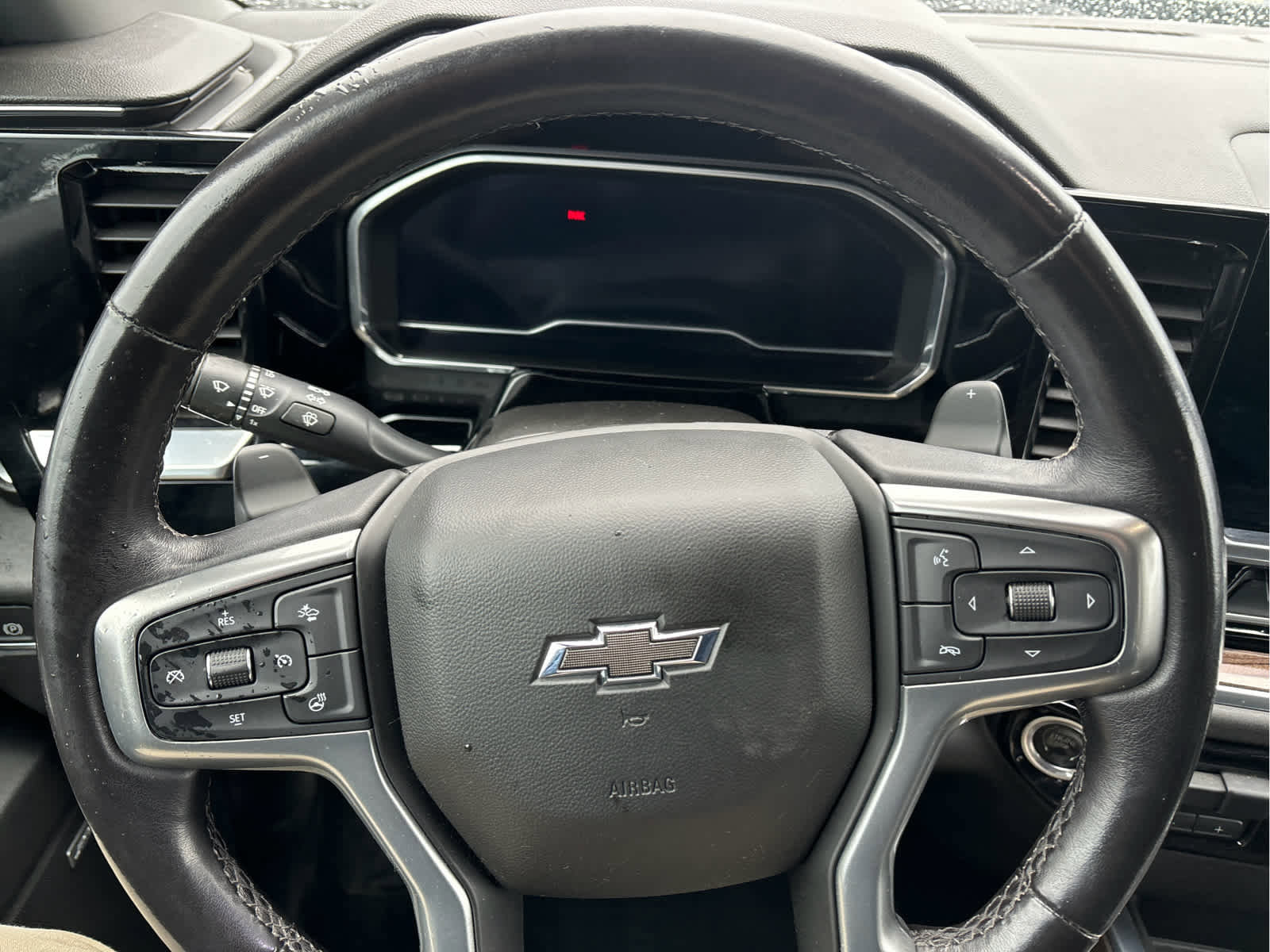 Certified 2022 Chevrolet Silverado 1500 RST w/ Rally Edition AWD/4WD image 13