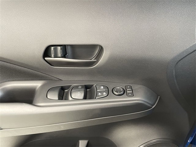 Certified 2025 Nissan Kicks Play S image 21