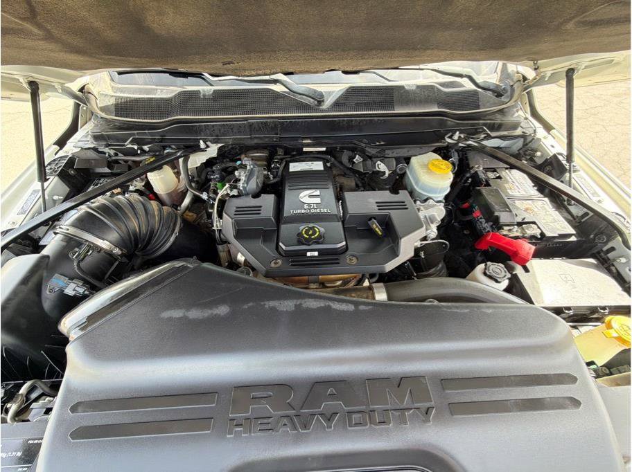 Used 2020 RAM 2500 Limited image 23