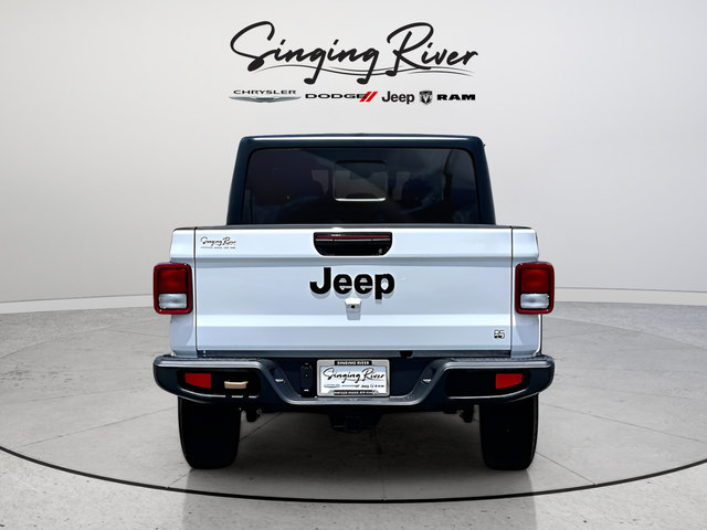 New 2026 Jeep Gladiator Sport AWD/4WD image 4