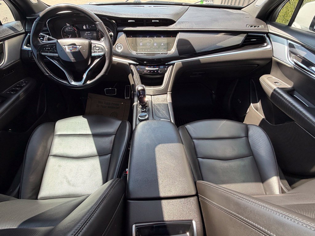 Used 2024 Cadillac XT6 Sport AWD/4WD image 13
