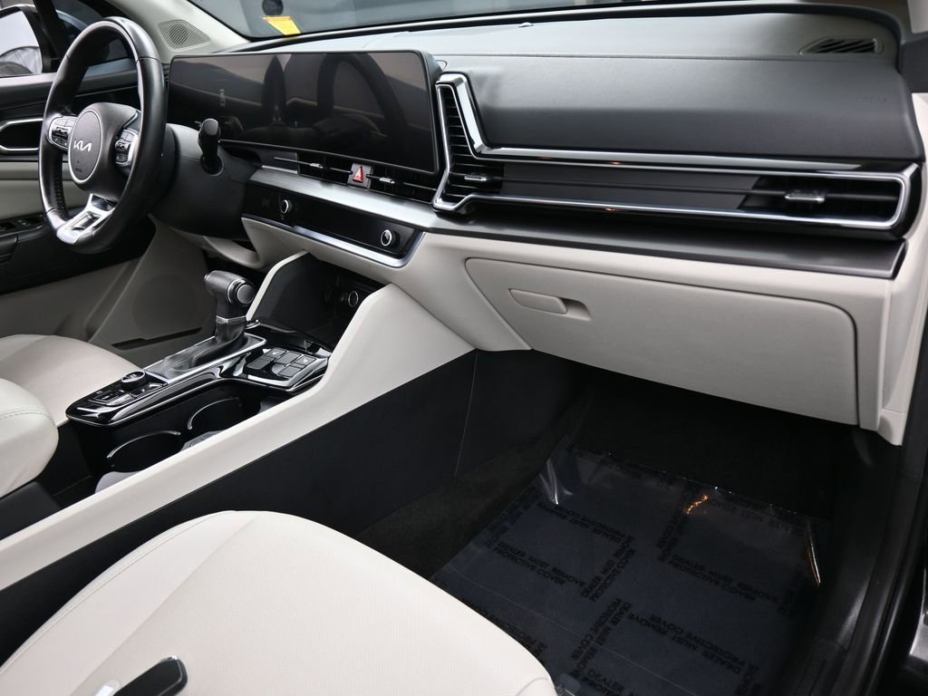 Used 2024 Kia Sportage EX image 44