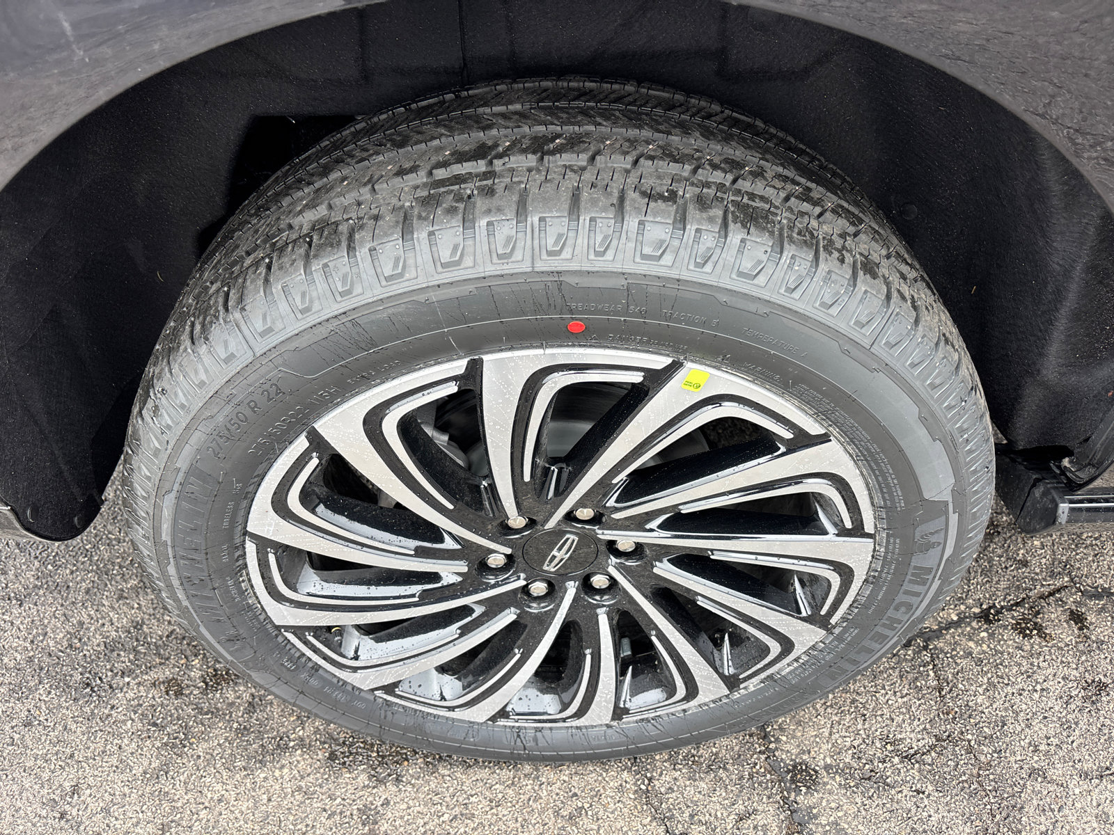 New 2026 Lincoln Navigator L Black Label AWD/4WD image 10