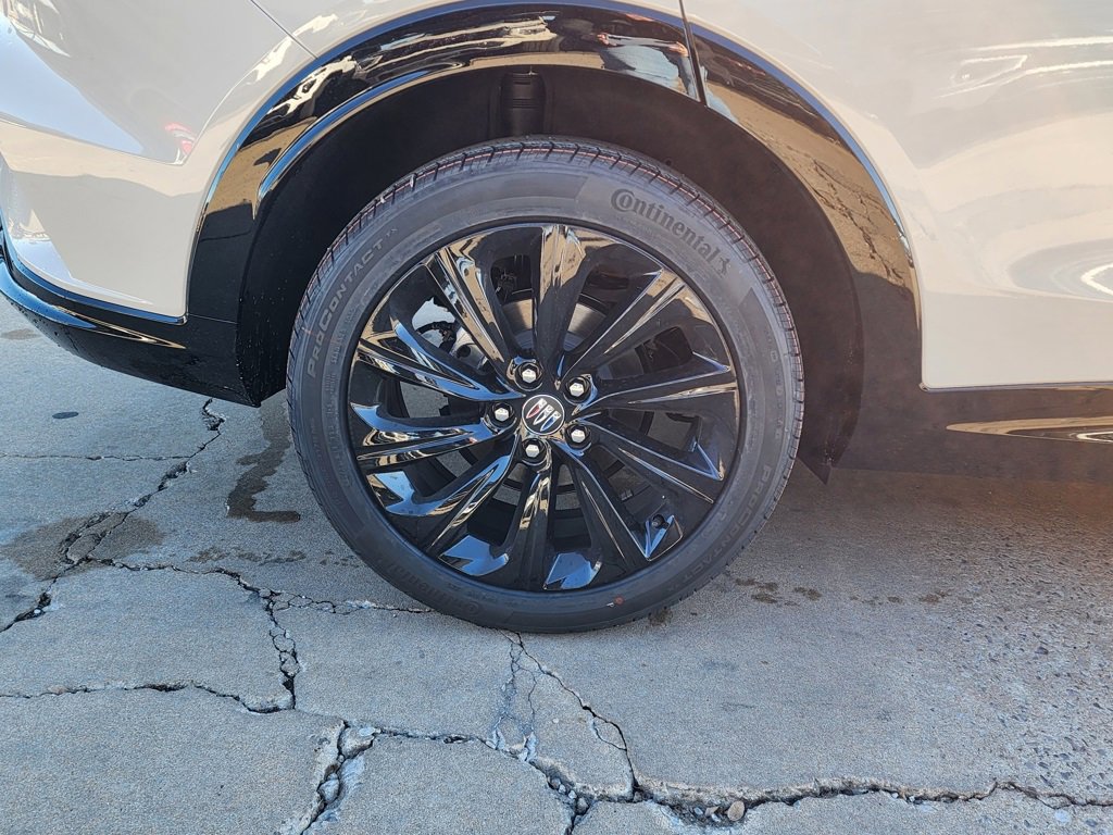 New 2026 Buick Envista Sport Touring w/ Studio Series image 50