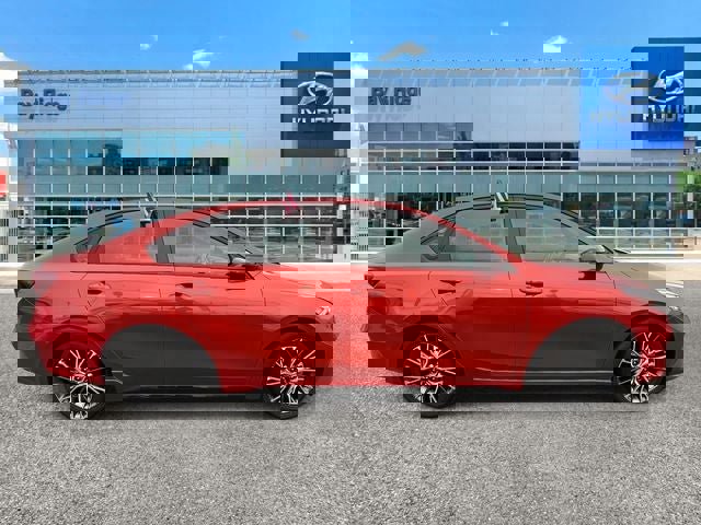 Used 2023 Kia Forte GT-Line w/ GT-Line Premium Package image 7