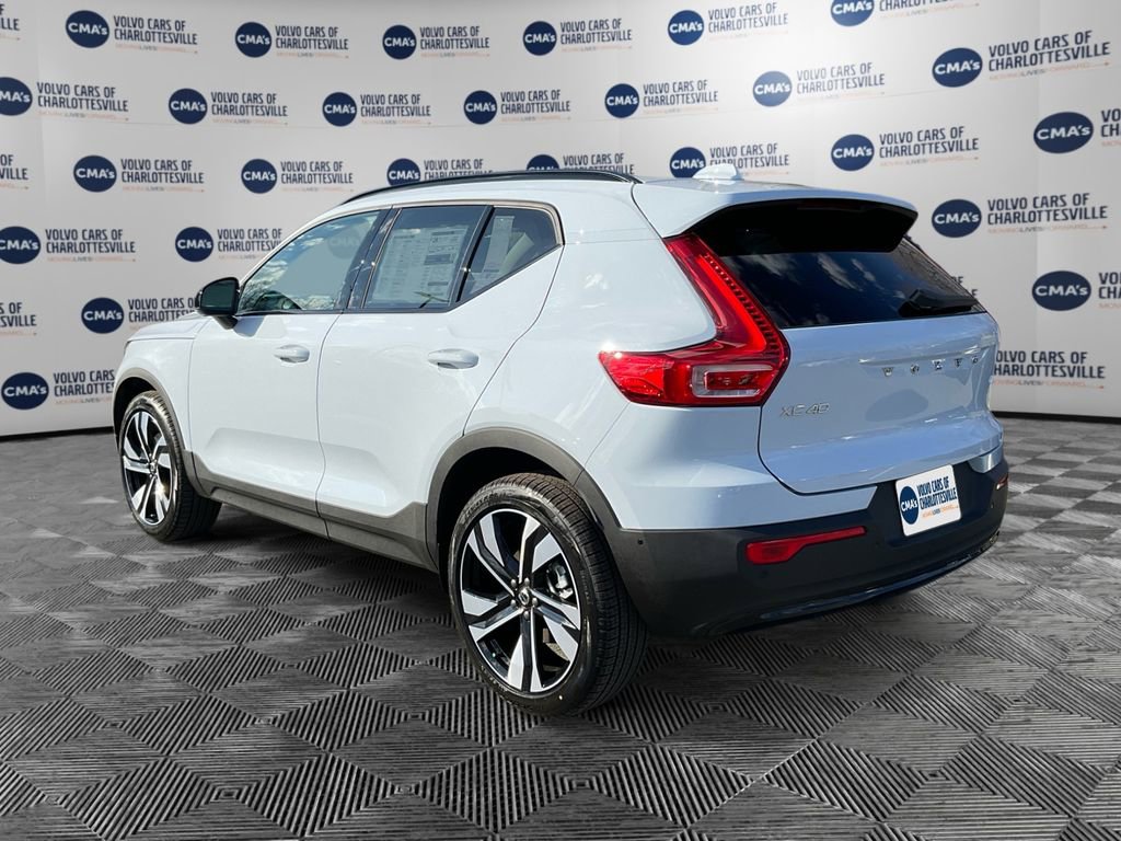 New 2026 Volvo XC40 B5 Plus w/ Protection Package Premier image 3