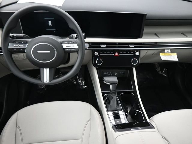 New 2026 Hyundai Tucson SEL FWD image 12