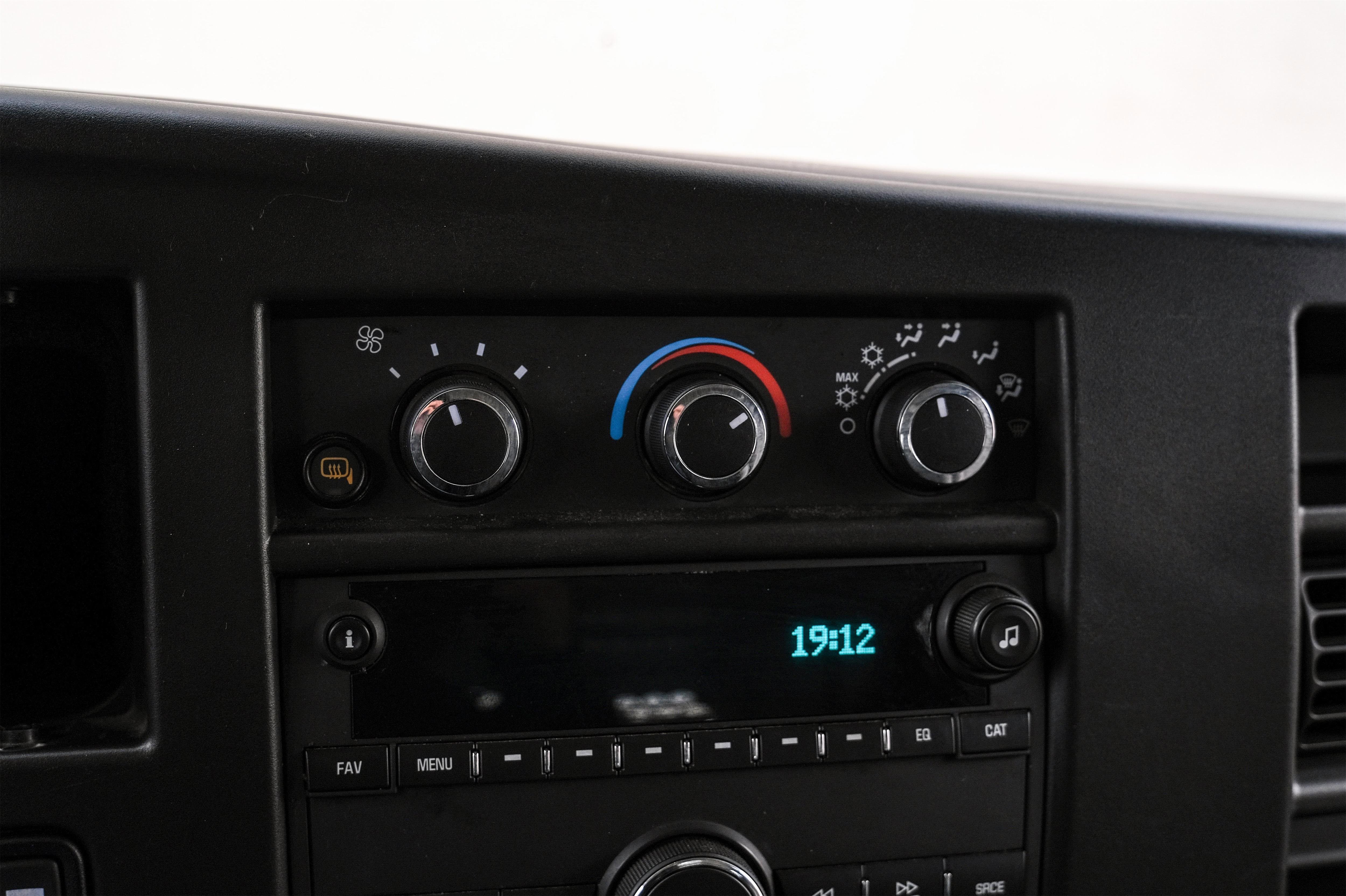 Used 2021 Chevrolet Express 2500 w/ Driver Convenience Package image 19