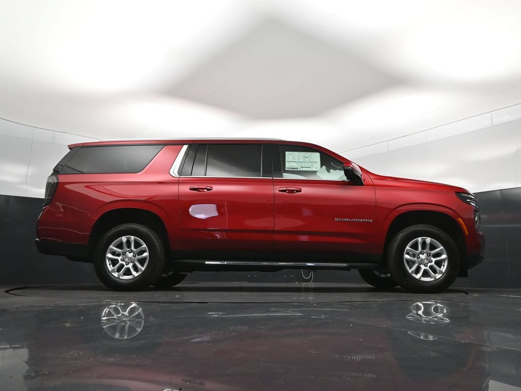 New 2026 Chevrolet Suburban LT w/ Comfort Package RWD image 43