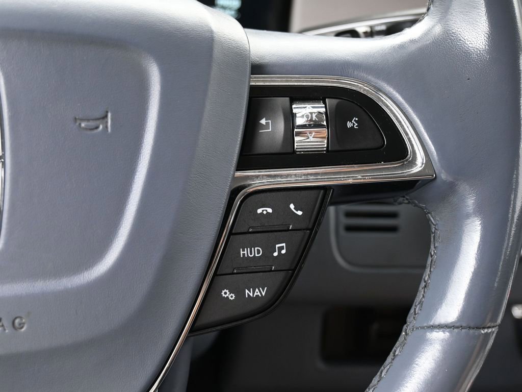 Used 2019 Lincoln Navigator Black Label w/ Cargo Package image 43