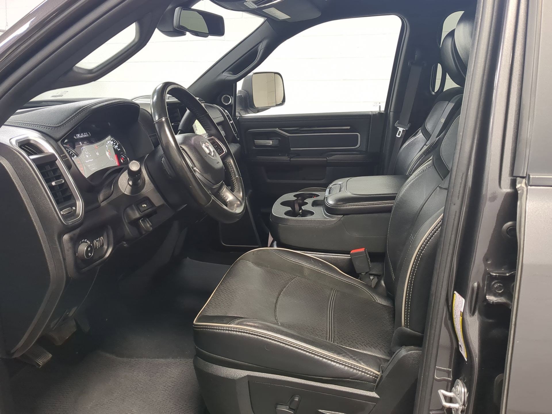 Used 2021 RAM 2500 Laramie image 18