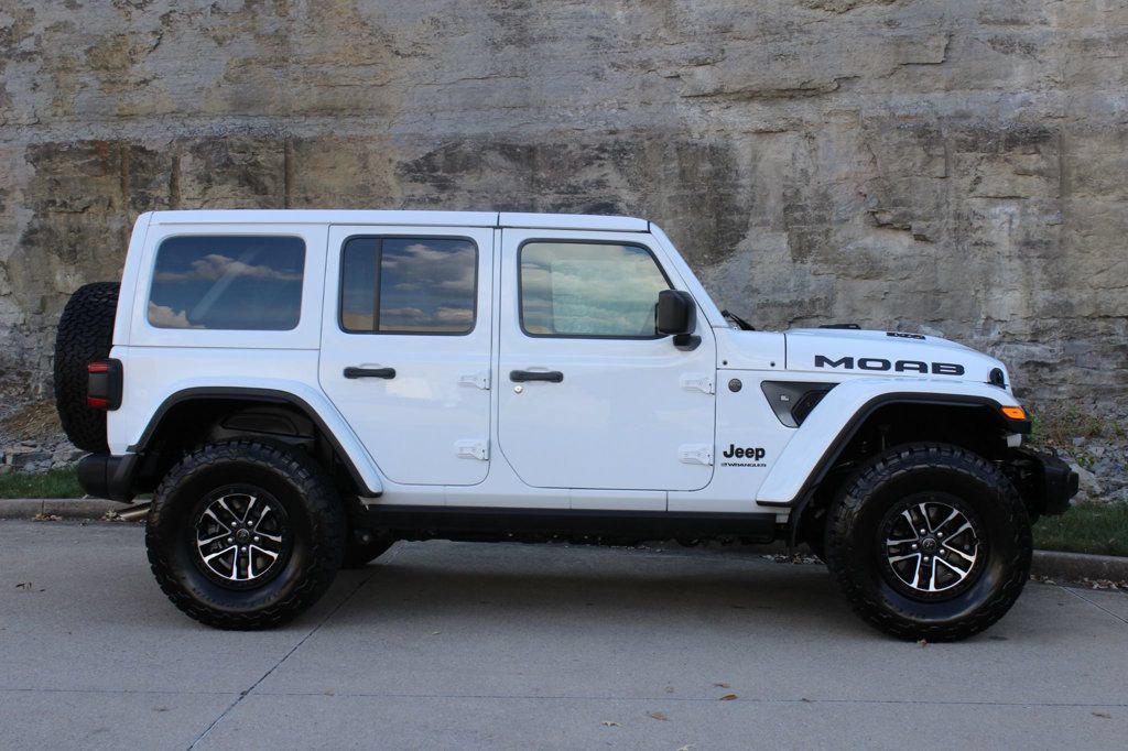 Used 2026 Jeep Wrangler Unlimited Rubicon 392 w/ Quick Order Package 27X Moab AWD/4WD image 4