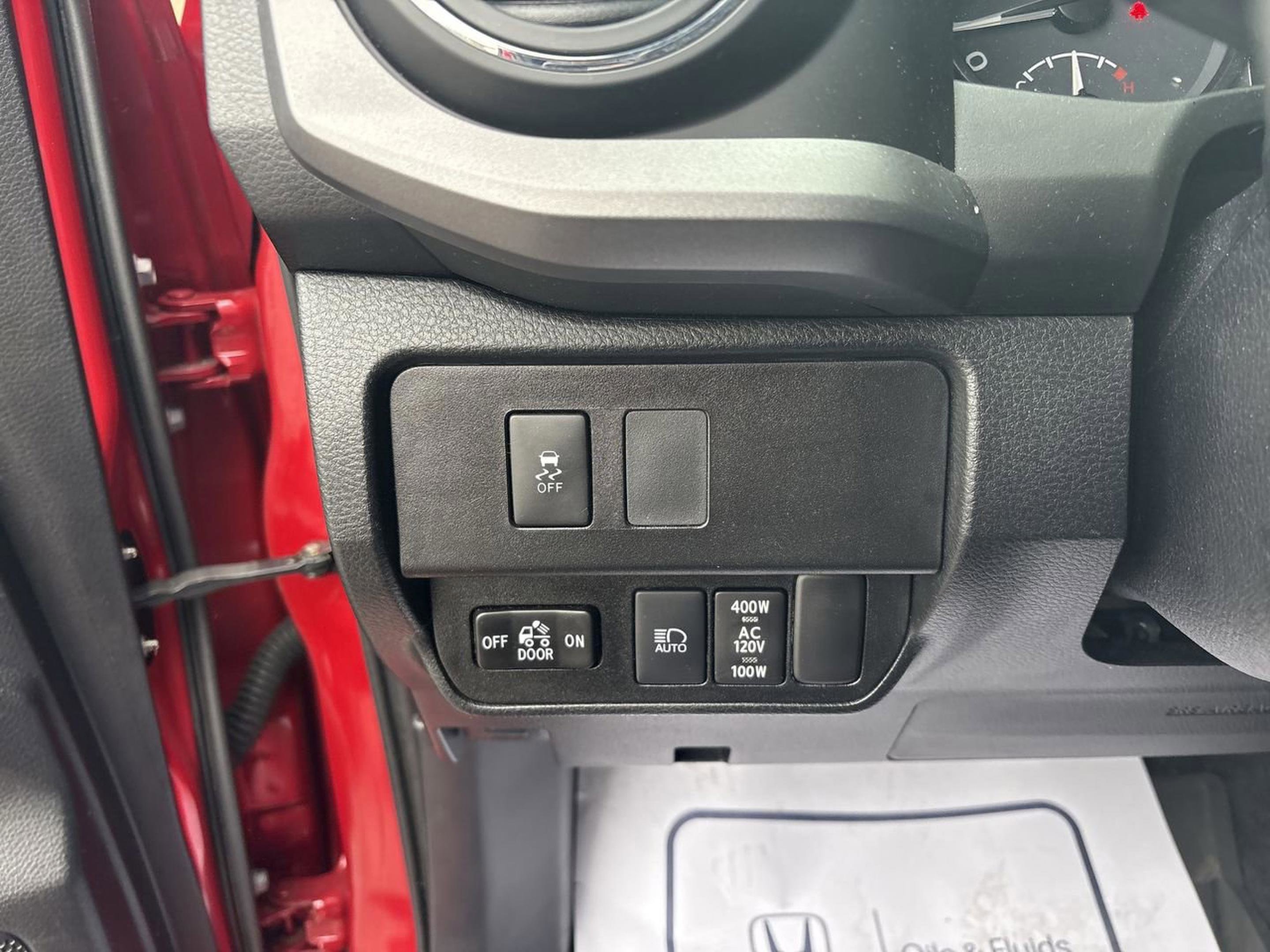 Used 2021 Toyota Tacoma TRD Sport image 30