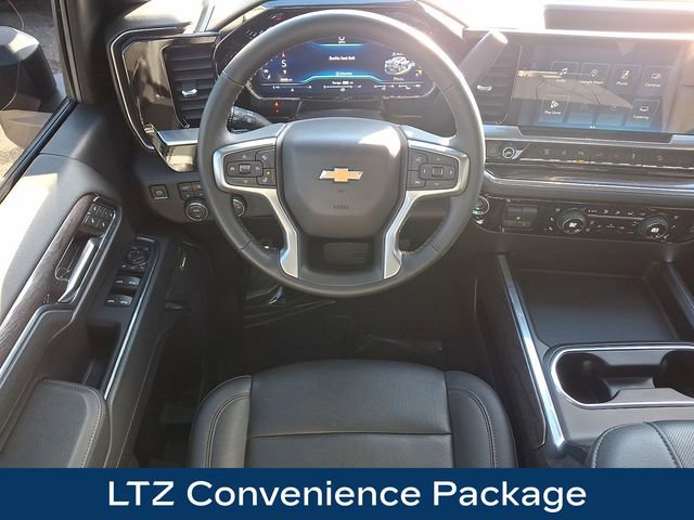 Used 2024 Chevrolet Silverado 3500 LTZ image 3