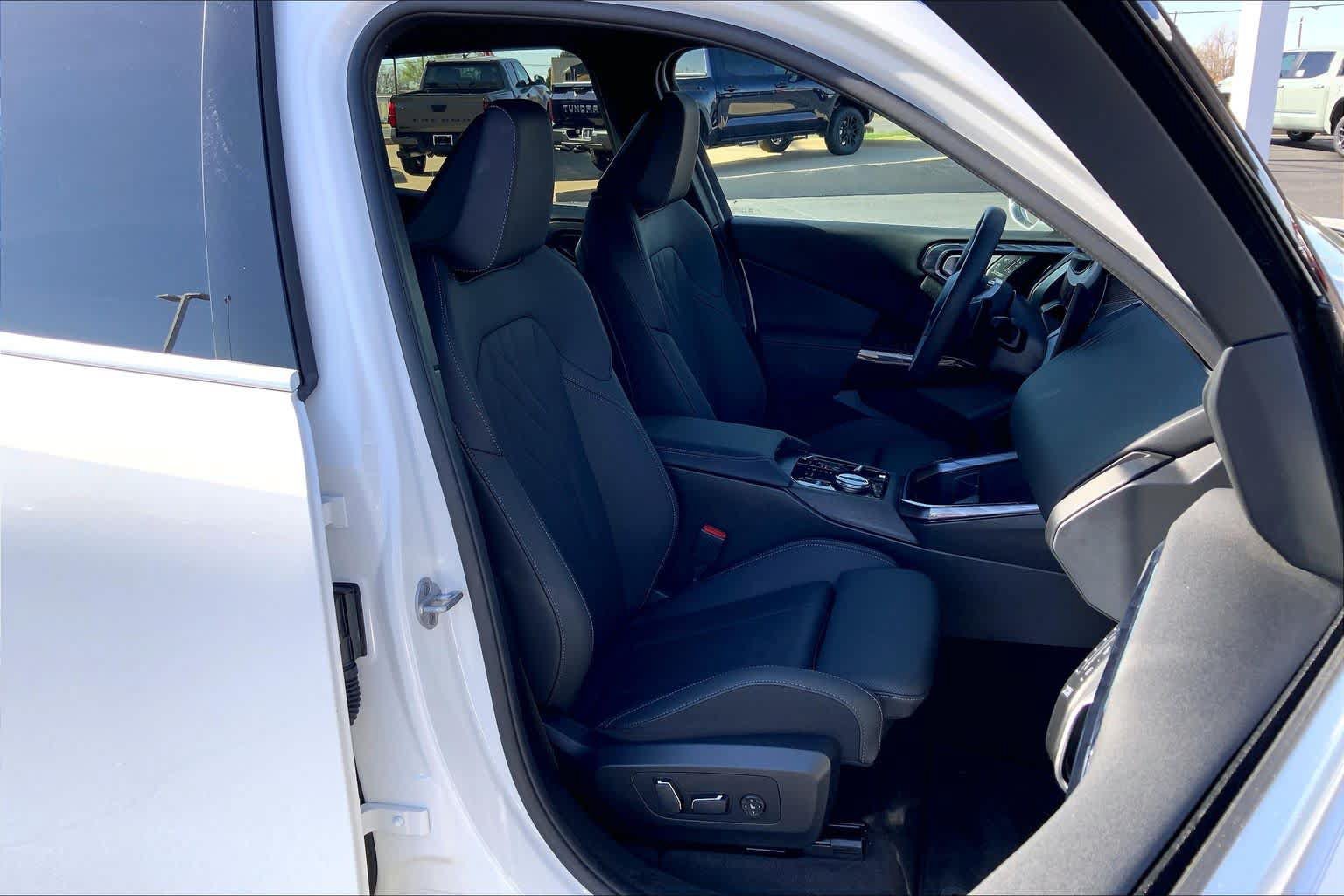 Used 2026 BMW X3 xDrive30i AWD/4WD image 16