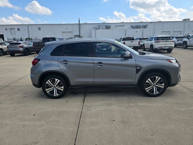 Used 2025 Mitsubishi Outlander Sport ES image 15