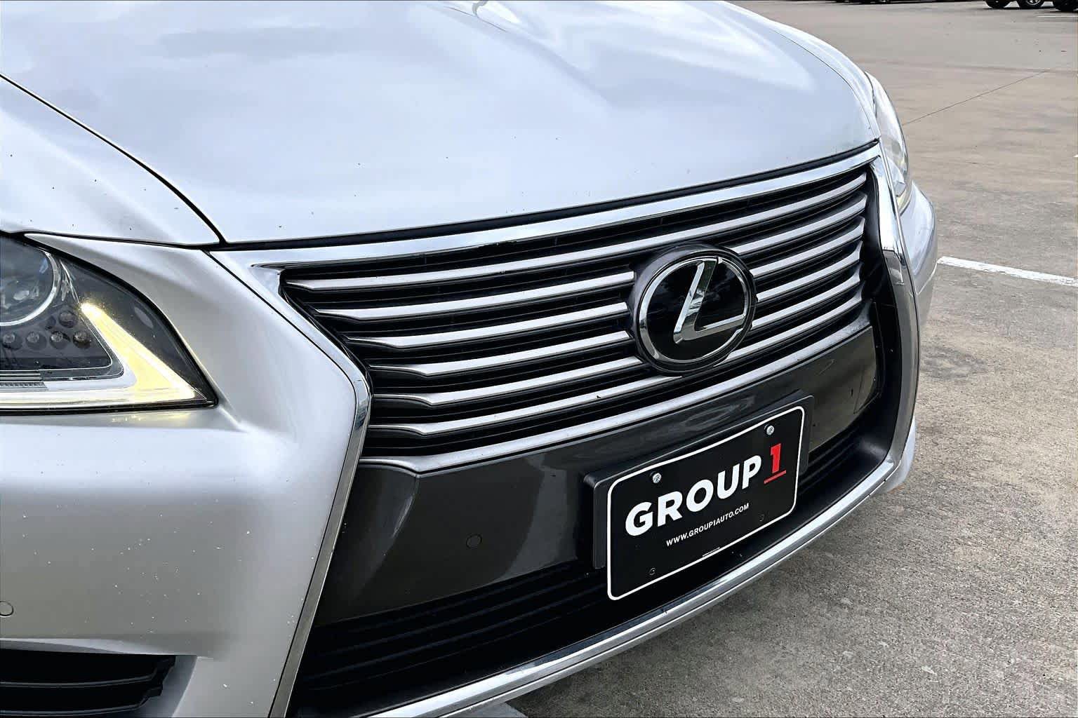 Used 2017 Lexus LS 460 L RWD image 27