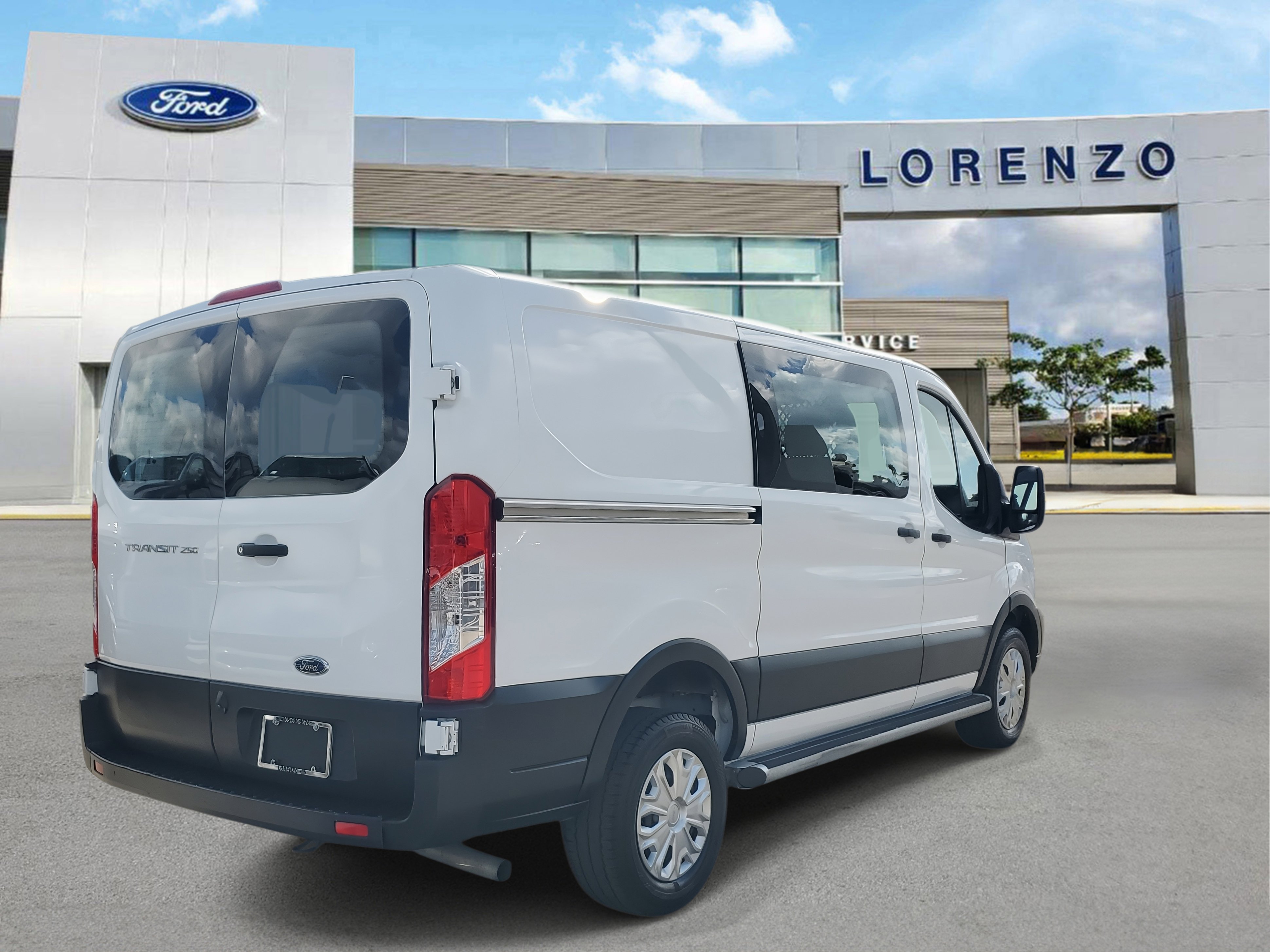 Used 2024 Ford Transit 250 Low Roof w/ Exterior Upgrade Package image 5