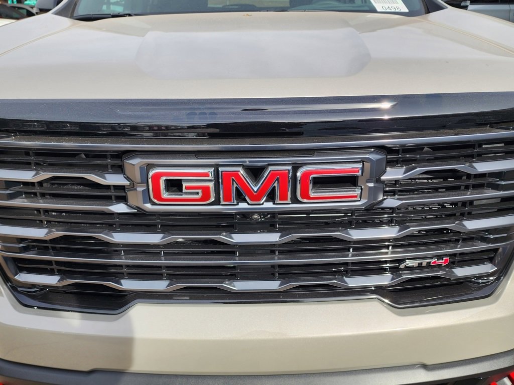 New 2026 GMC Acadia AT4 image 10
