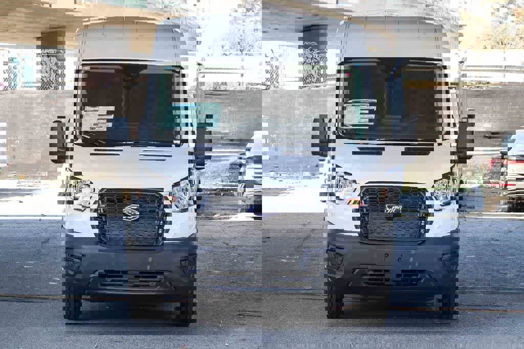 New 2026 Ford Transit 250 148 Medium Roof image 2