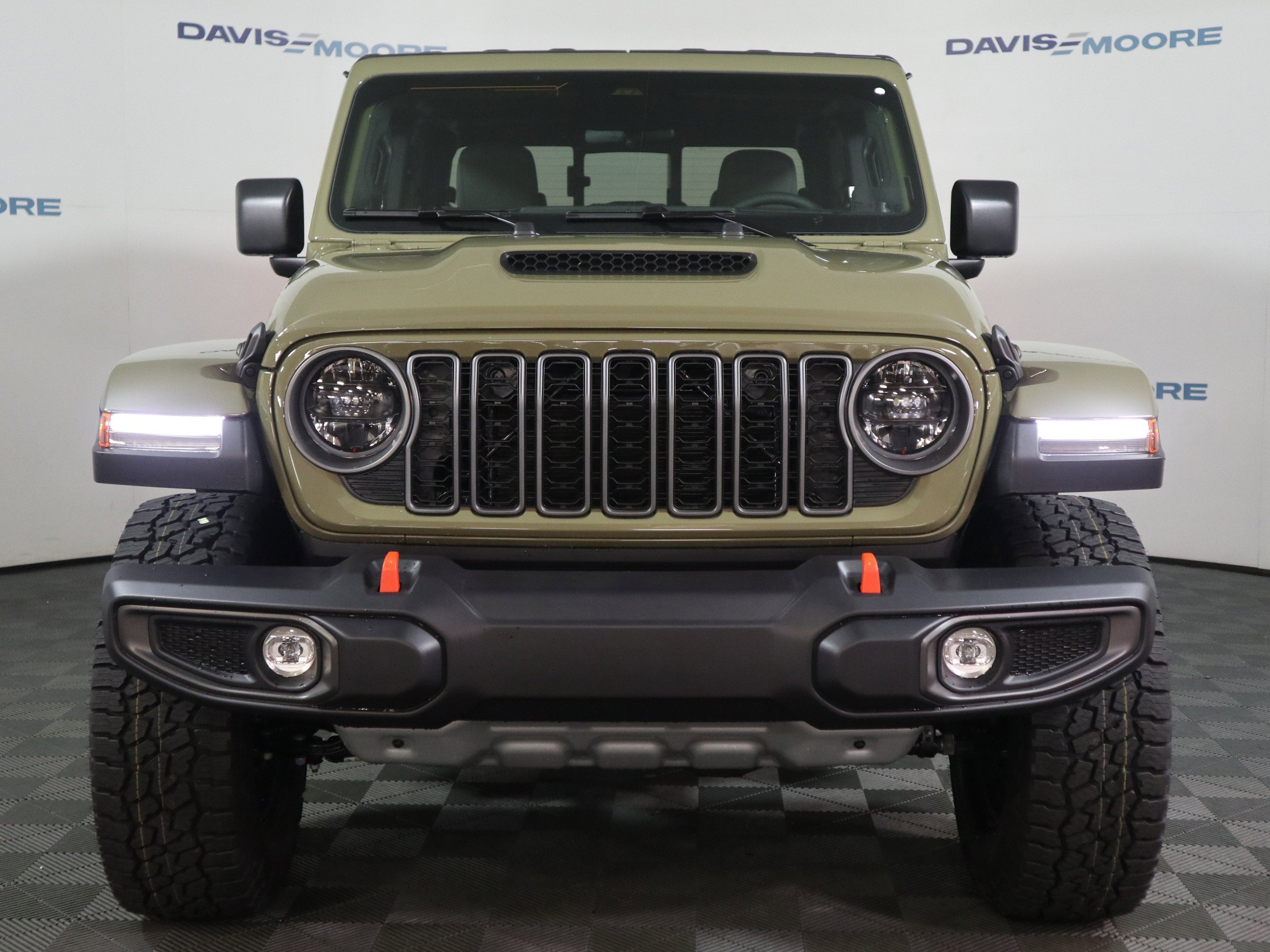 New 2026 Jeep Gladiator Mojave w/ Safety Group AWD/4WD image 13