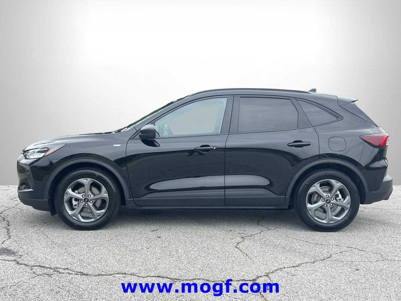 Used 2025 Ford Escape ST-Line FWD image 24