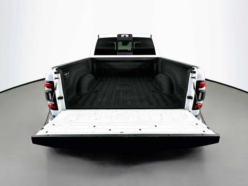 Used 2022 RAM 3500 Limited AWD/4WD image 27