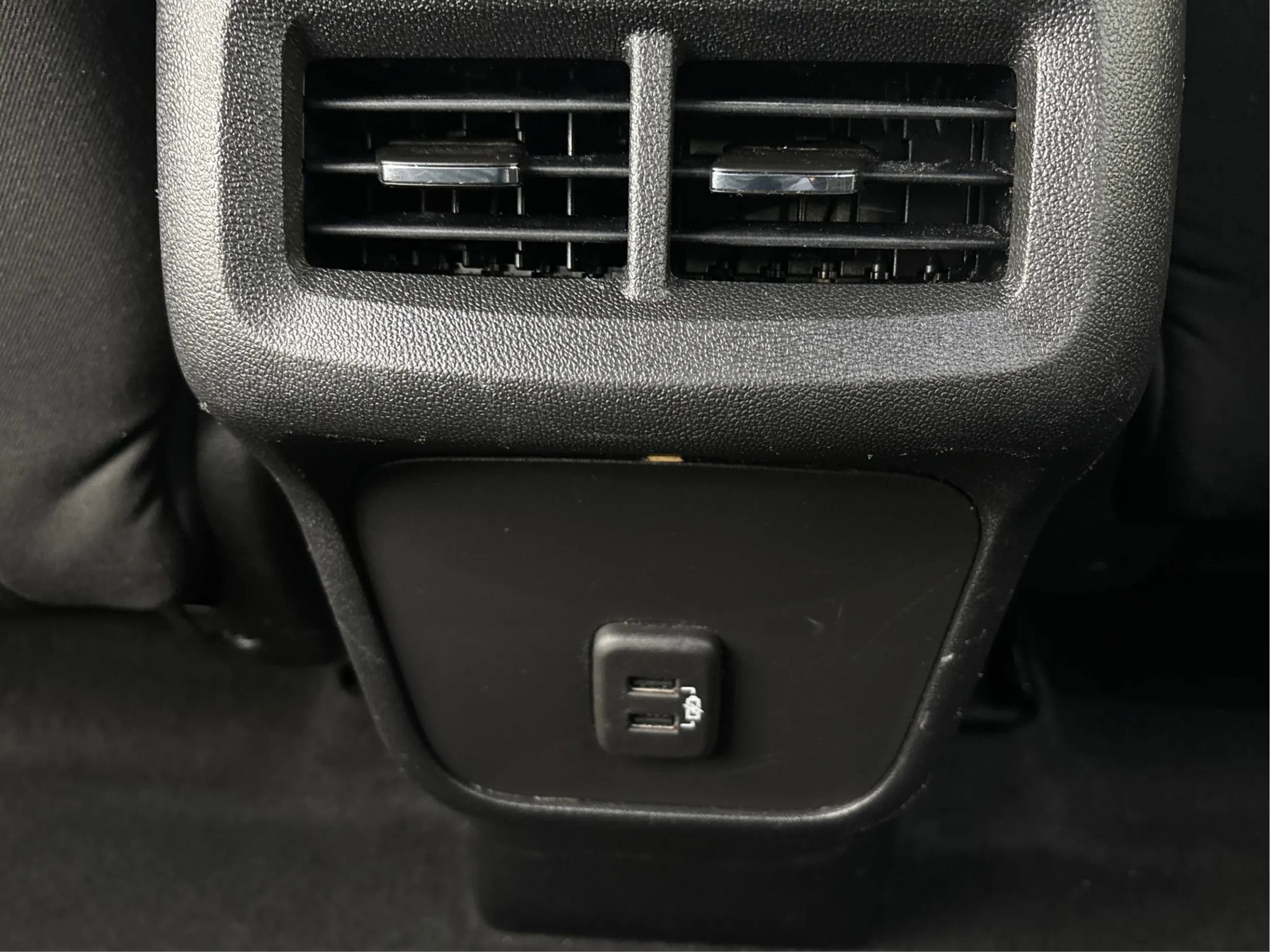 Used 2019 Chevrolet Equinox LT image 28