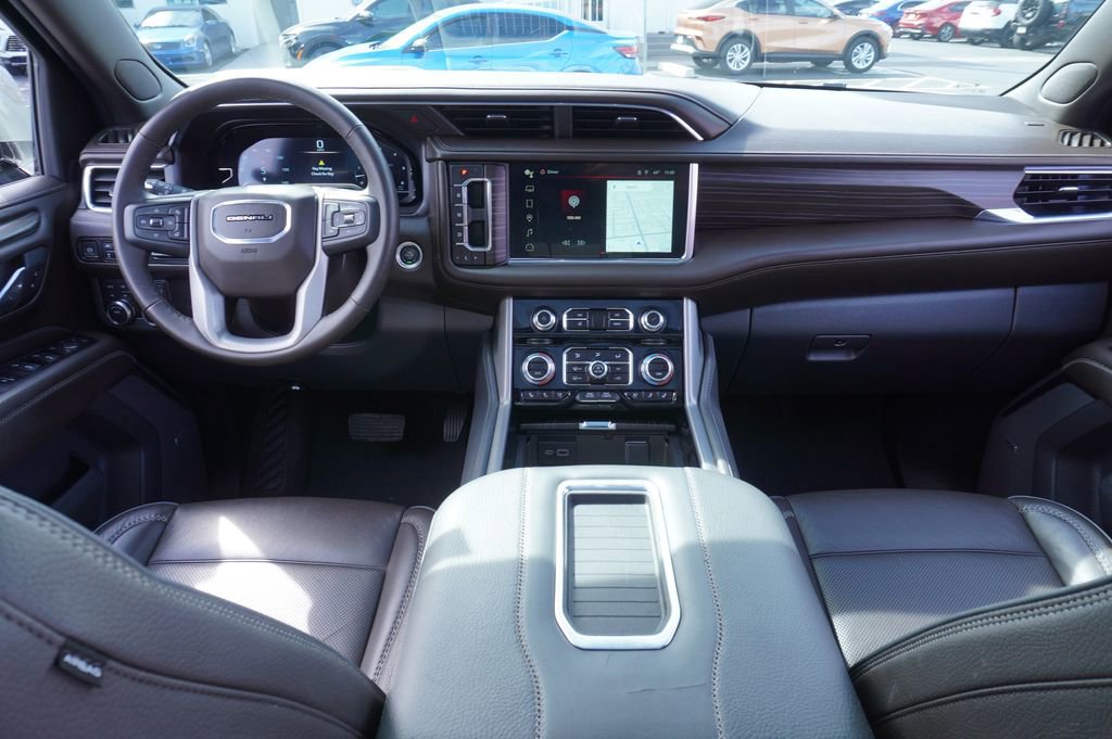 Certified 2024 GMC Yukon XL Denali image 12