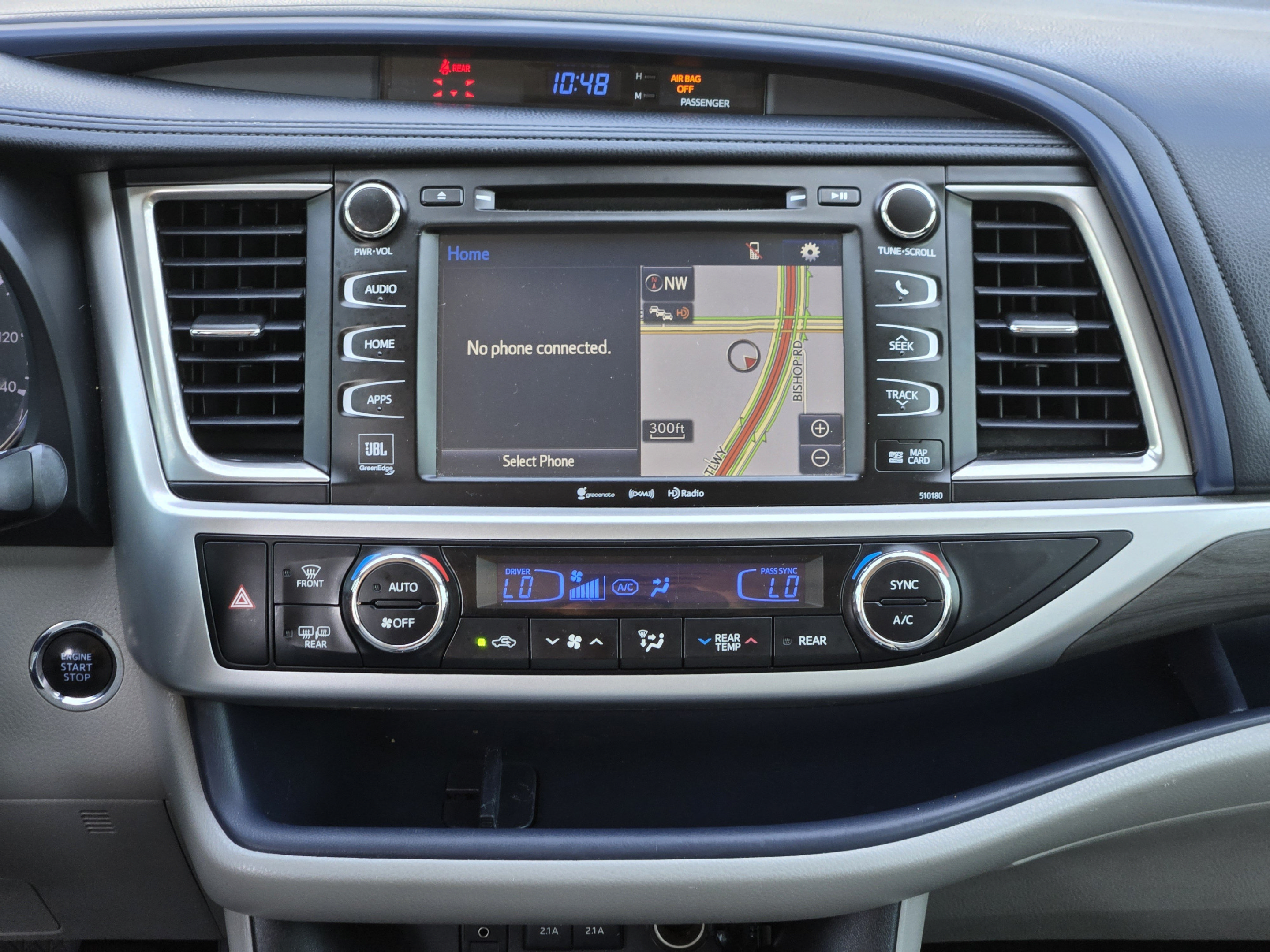 Used 2018 Toyota Highlander Limited FWD image 11