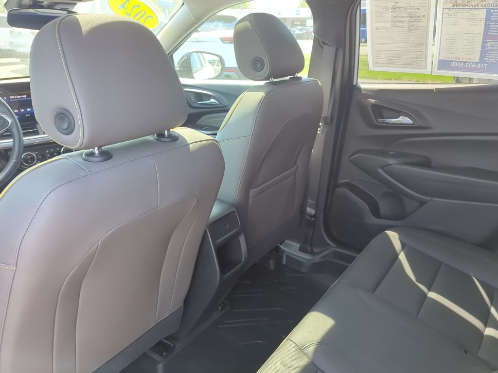 Certified 2024 Chevrolet Trax ACTIV w/ Sunroof Package FWD image 15