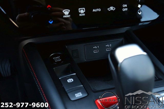 New 2025 Nissan Kicks SR image 18