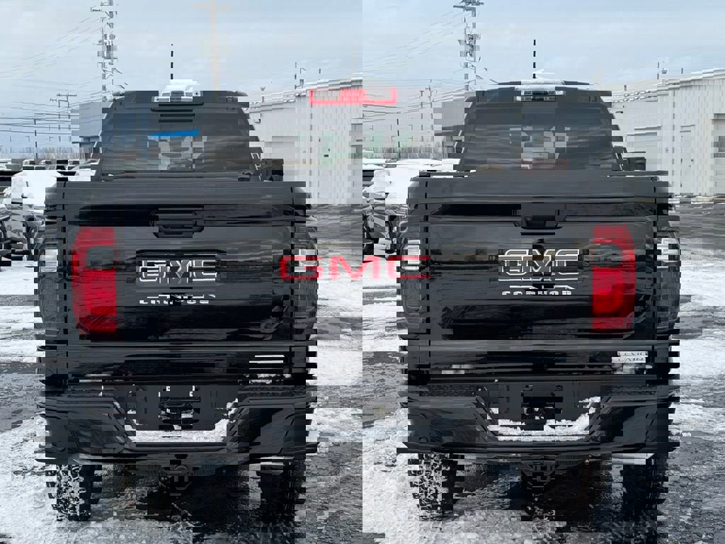 New 2026 GMC Canyon Elevation image 6